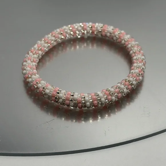 Sashka Jewelry Sashka Sweet Pink White Bracelet 7original Size